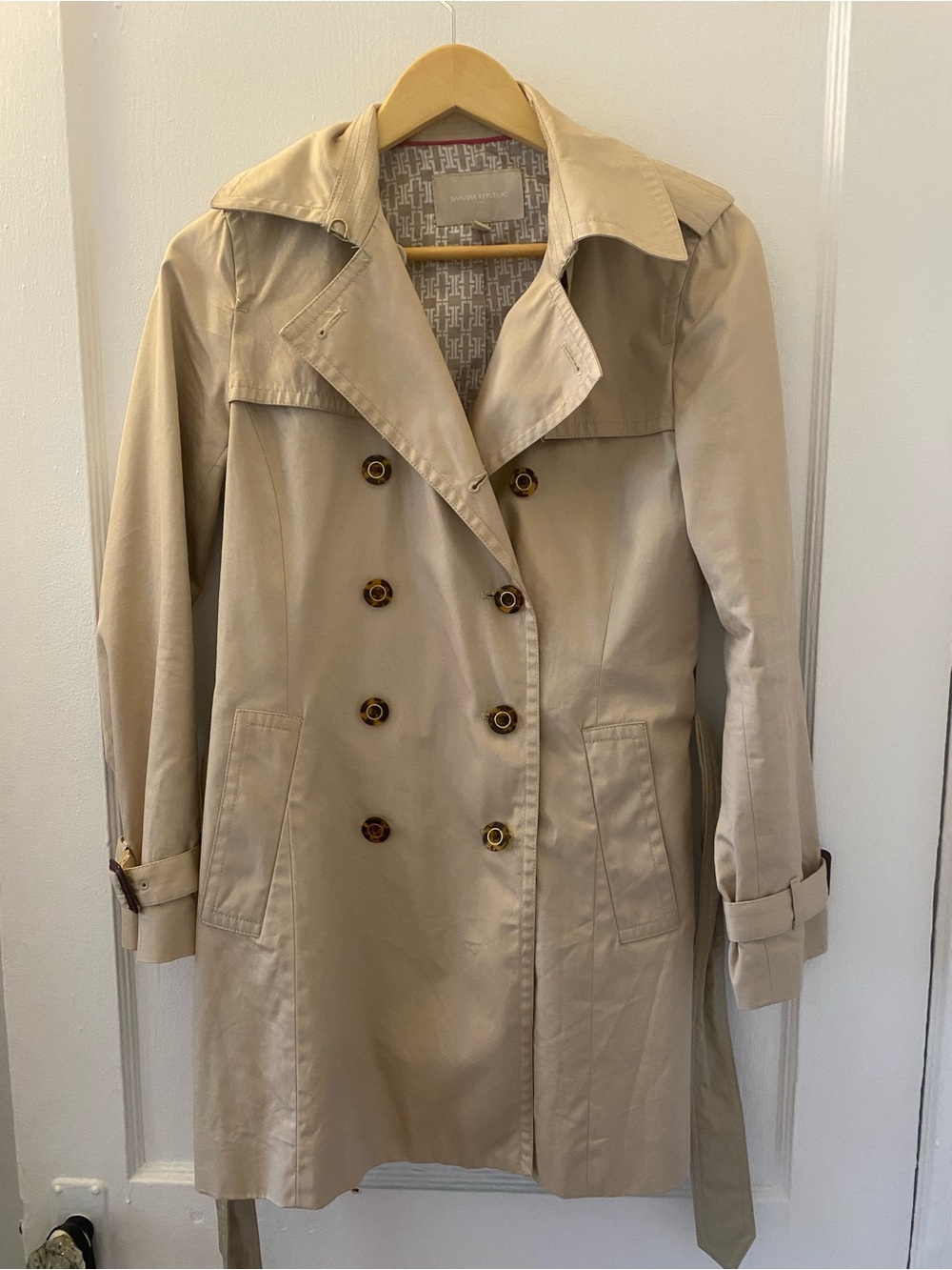 Banana Republic Beige Double-Breasted Trench Coat